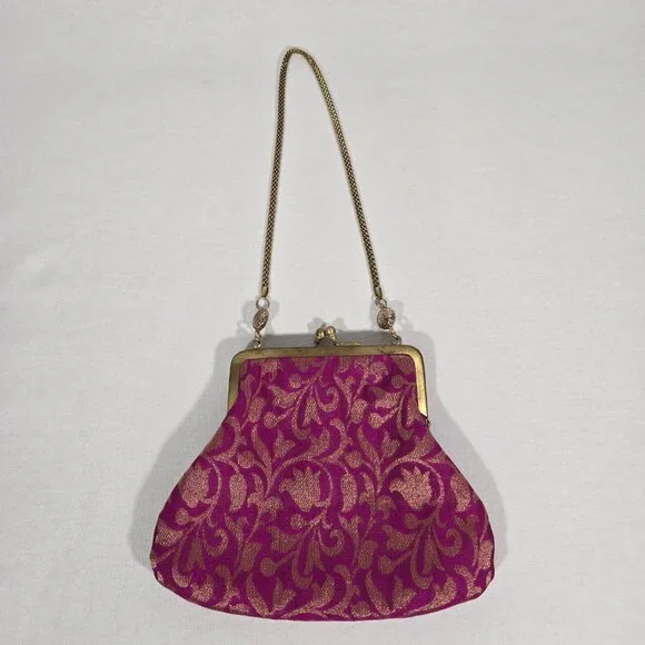 VINTAGE - ANTIQUE Bridgerton Hipster FUCHSIA Embellished Gold Details Clutch Bag - Picture 4 of 17
